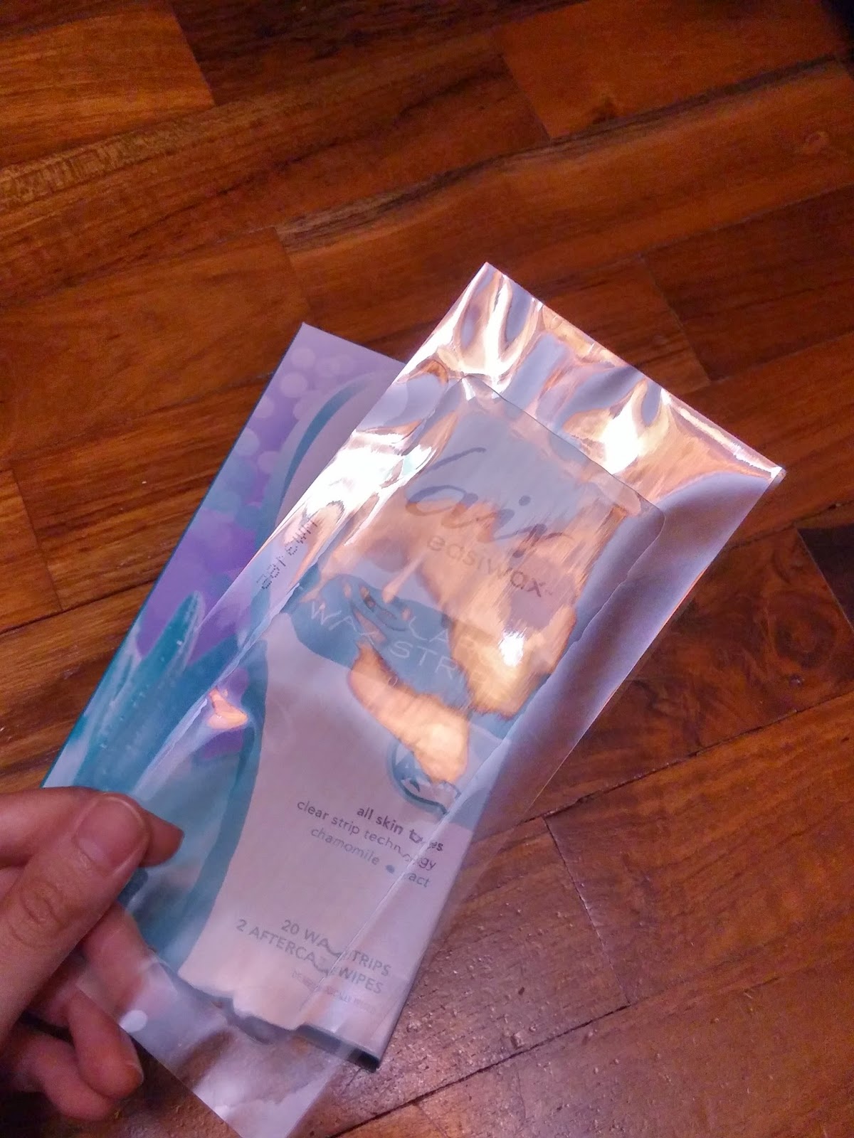 Review Nair easiwax large wax strips for legs and body SkinFormulae