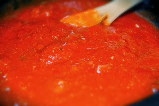 http://3.bp.blogspot.com/-Mb1VDptwdt0/Uo96xEg-WXI/AAAAAAAAAH4/tEAH27WOFy0/s320/spaghetti+sauce.jpg