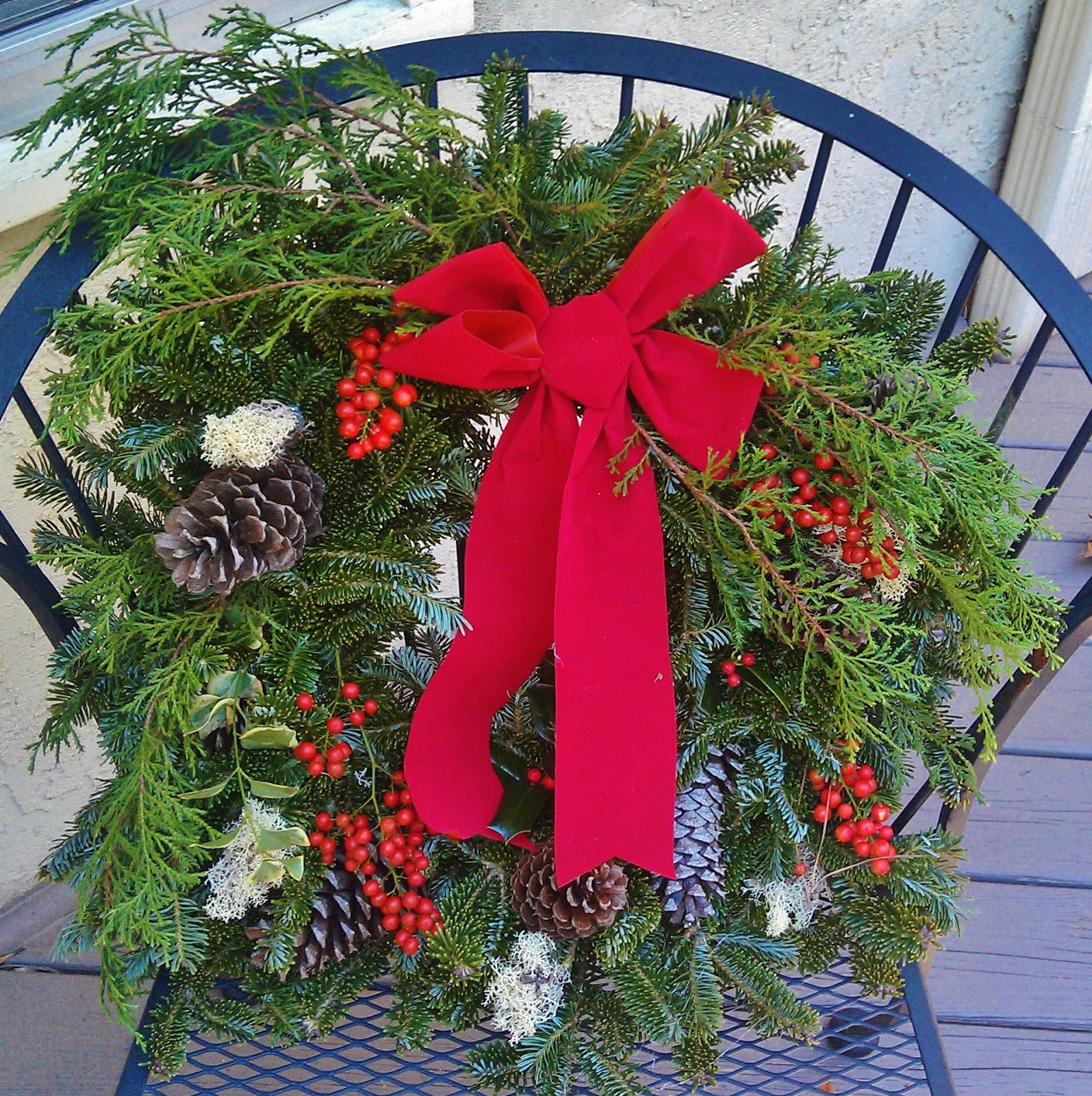 Haus and Home Outdoor Wreaths Made With Backyard Goodies