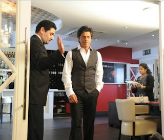 Spotted : Shah Rukh Khan at Chack89 restaurant