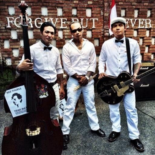 Lirik Lagu Dan Chord Gitar Superman Is Dead Musuh