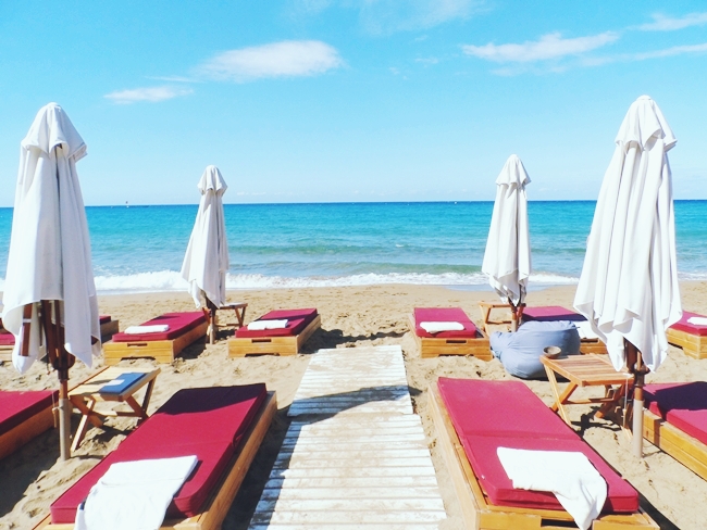 Best beach bars in Corfu