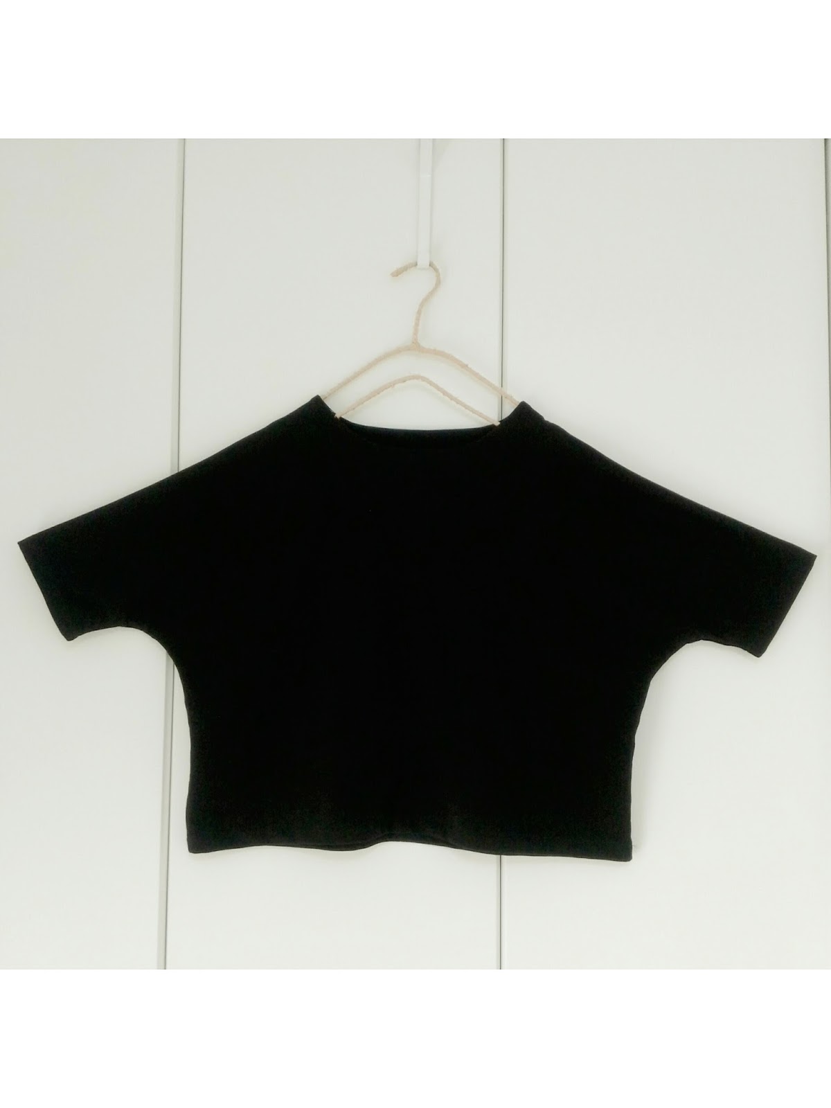 型紙 作り方 ドルマンスリーブtシャツ ハンドメイド洋裁ブログ Yanのてづくり手帖 簡単大人服 子供服 小物の無料型紙と作り方