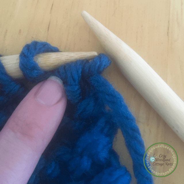 Cozy Woodland Cottage Knits Guide on how to do a stretchy cast off step by step