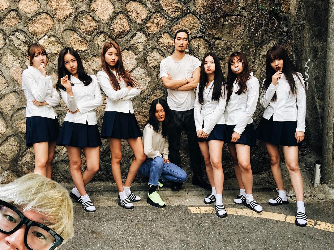 오늘 불량스러운 컨셉 화보찍은 여자친구 | 인스티즈