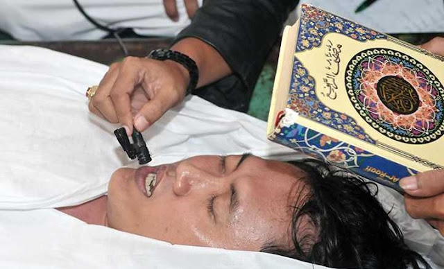 Lakukan Jalan Terakhir Masalah Lewat Sumpah Pocong, Bolehkah? Lakukan Jalan Terakhir Masalah Lewat Sumpah Pocong, Bolehkah?