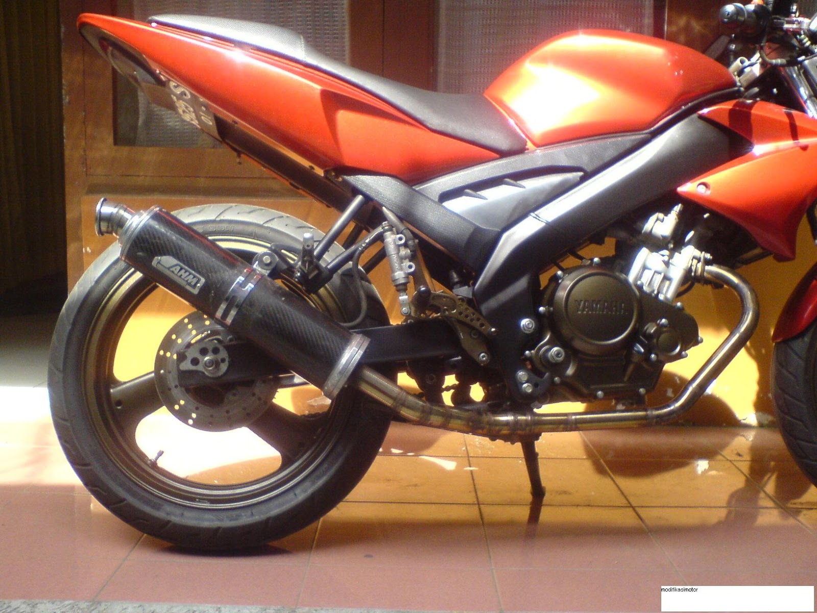 Gambar Modifikasi Motor Yamaha Vixion Terbaru MODIFIKASI MOTOR