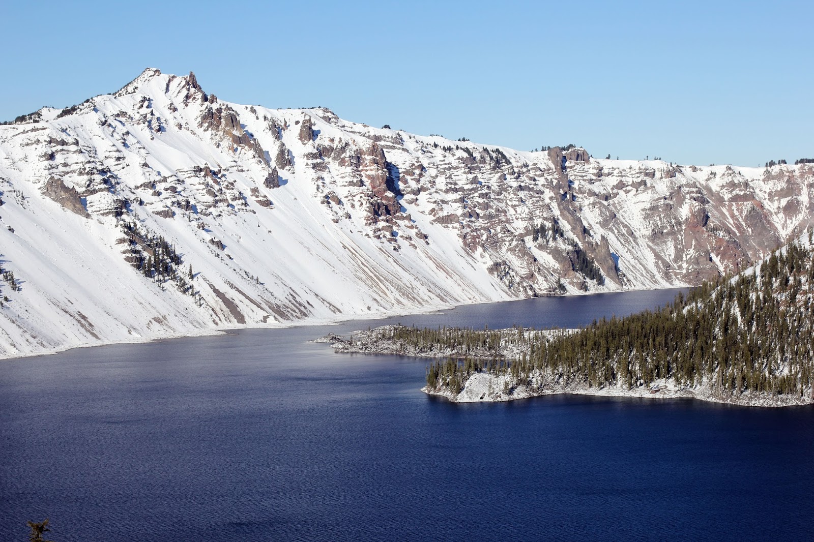 Elrod's sending love from the west Crater Lake Road Trip