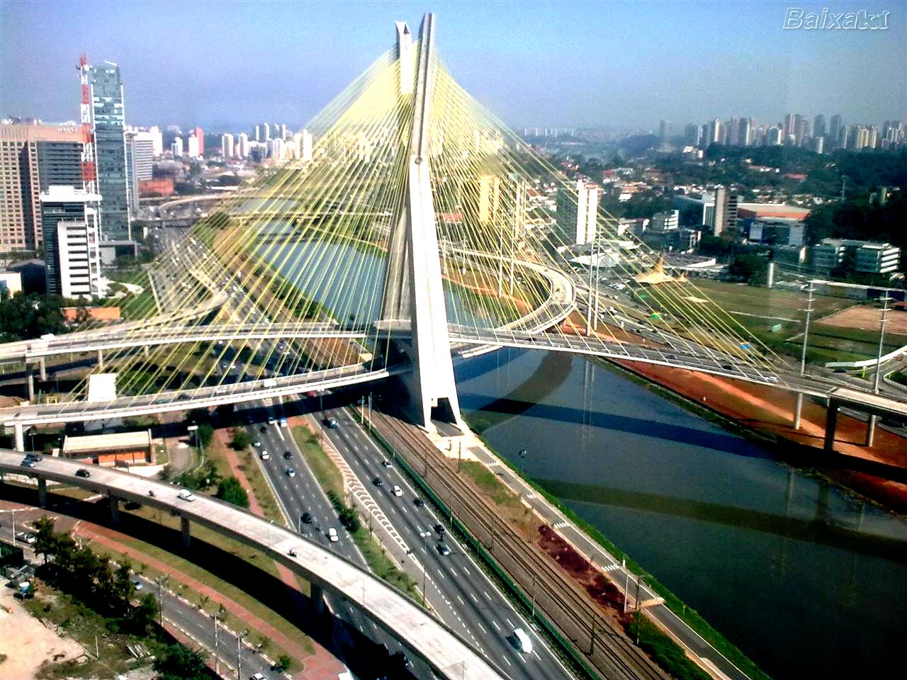 Ponte Estaiada de São Paulo
