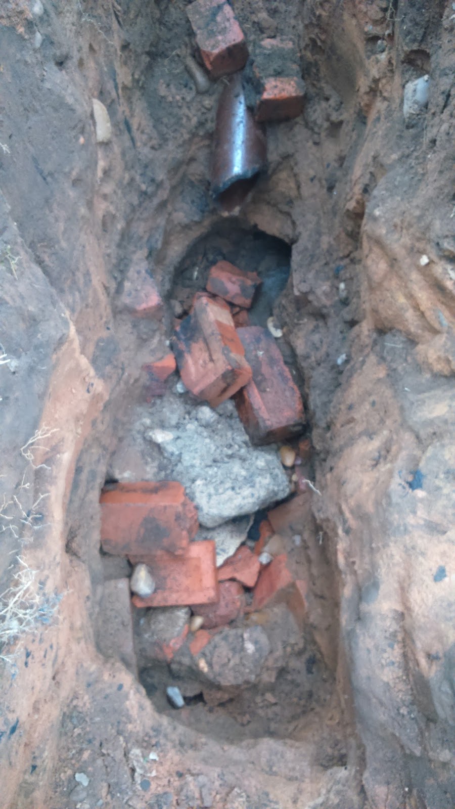 Mr Moan about everything! Overflowing Guttering A DIY Project for