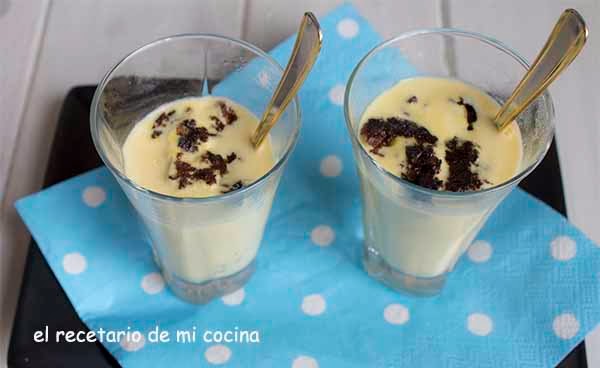 chupito de crema de maíz con morcilla