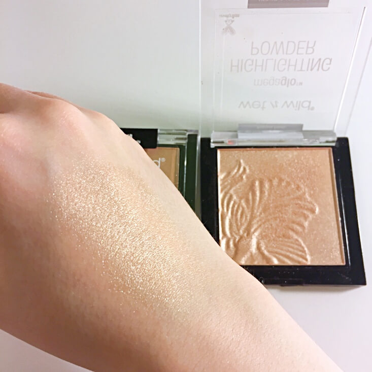 wet n wild megaglo Highlighting Powder Precious Petals swatch wet n wild megaglo Highlighting Powder Precious Petals swatch