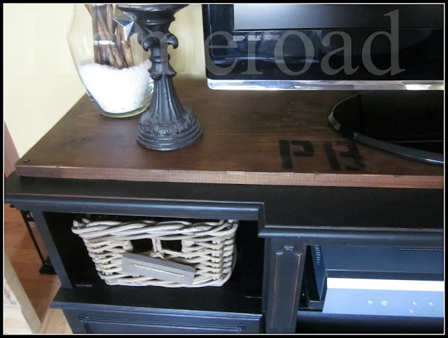 repurposing a hutch into a TV stand www.homeroad.net