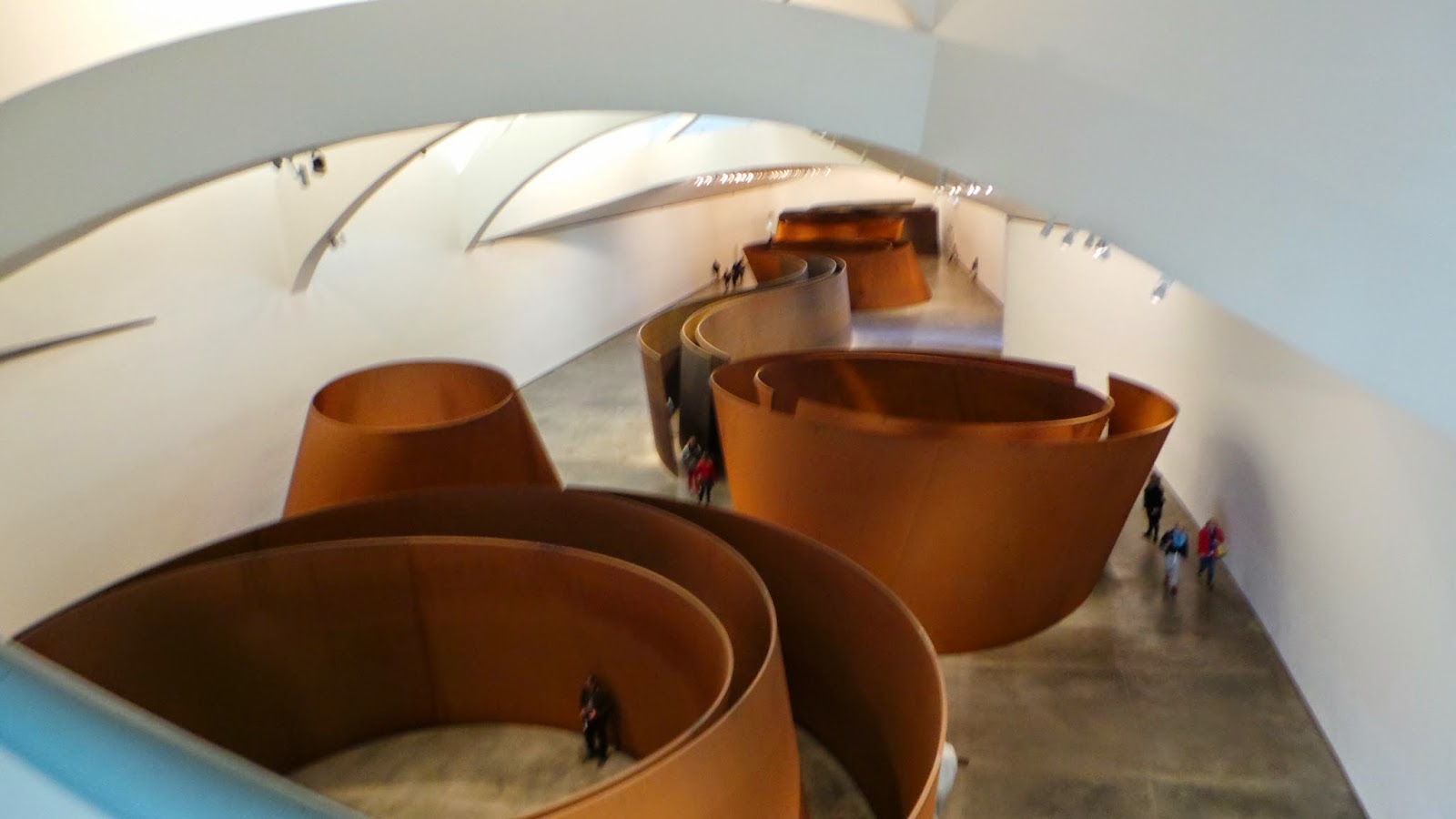 pakdoktergolfblog The Guggenheim Bilbao Exhibitions