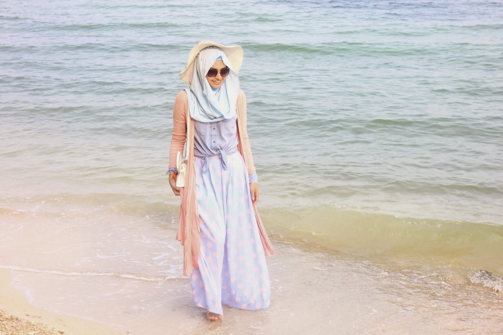 Begini Tips Mengenakan Baju  Muslim  Wanita  Terbaru Saat ke 