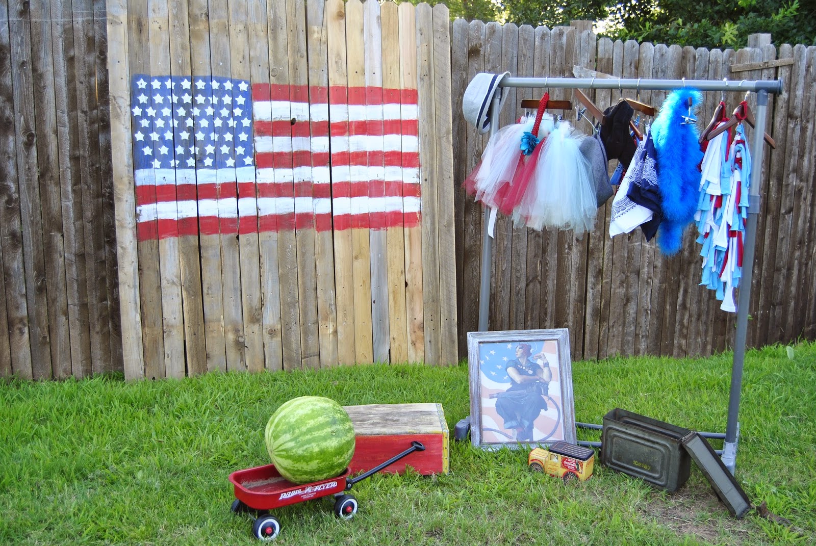 the girl with Panache: Patriotic Vintage Photo Props