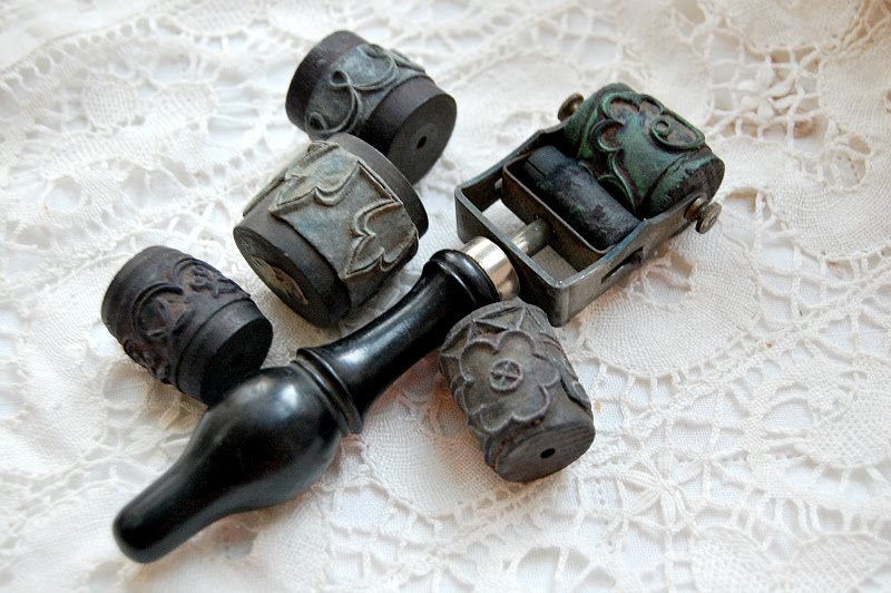 antique embroidery roller stamp