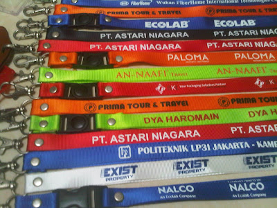 Pembuatan lanyard id card atau tali id card polyester murah di tangerang