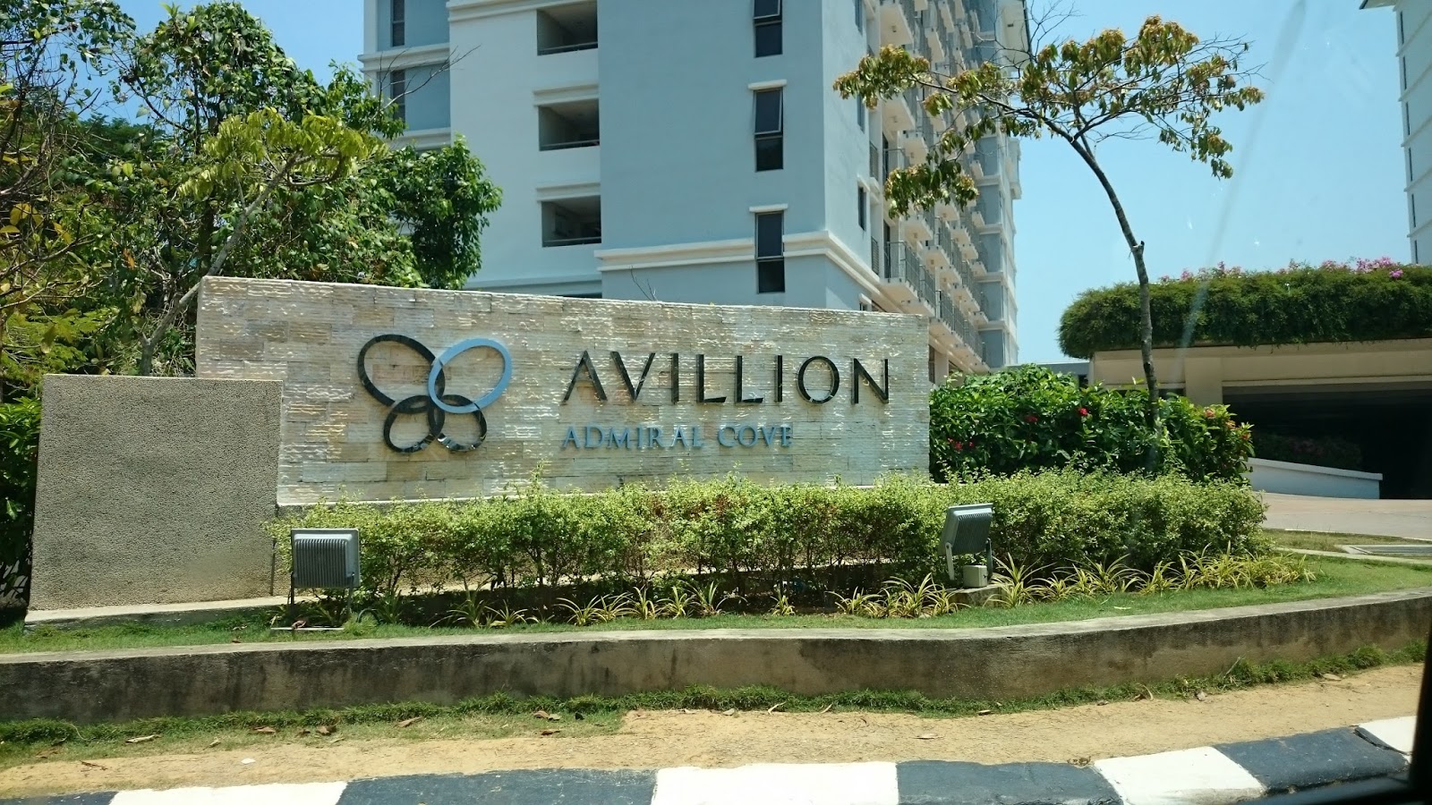 .:beYonD mYselF:.: ~ Avillion Admiral Cove Hotel di Port ...
