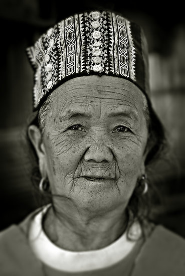 Beauty: Black and White Old Beauty