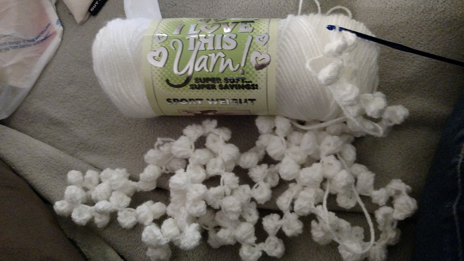 erin-s-crafty-endeavors-crocheted-popcorn-garland