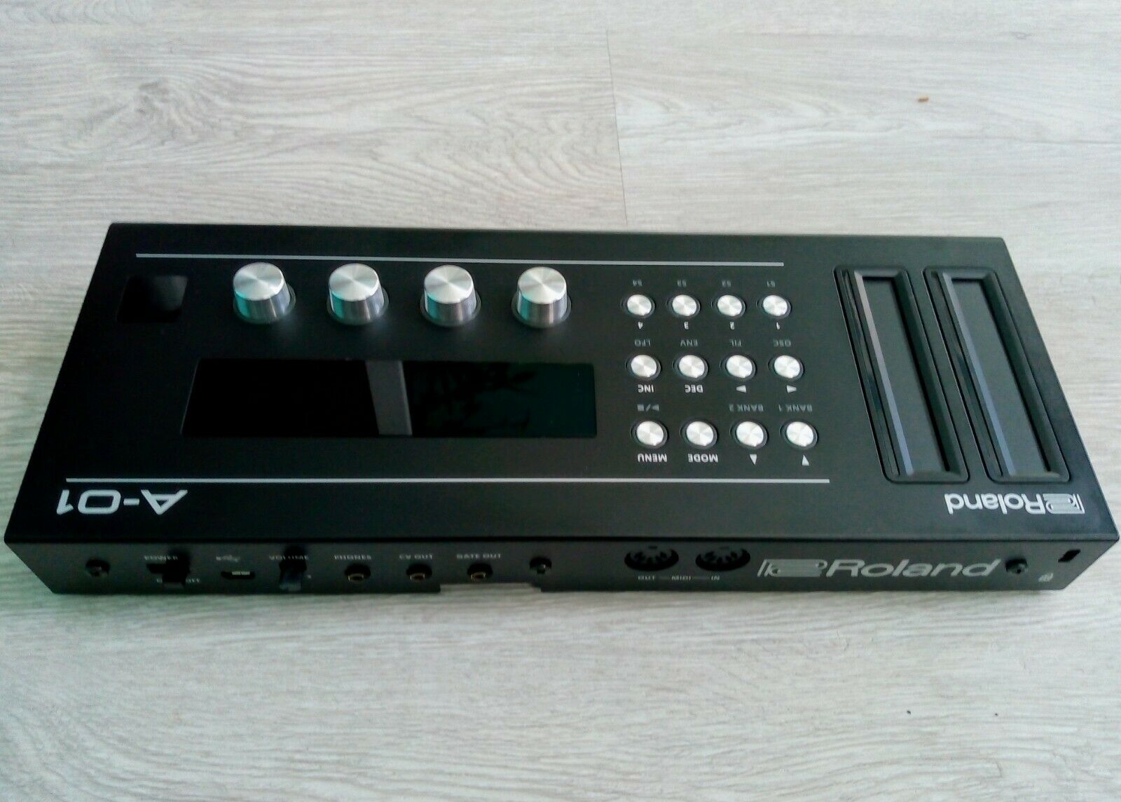Roland a01 synth deals