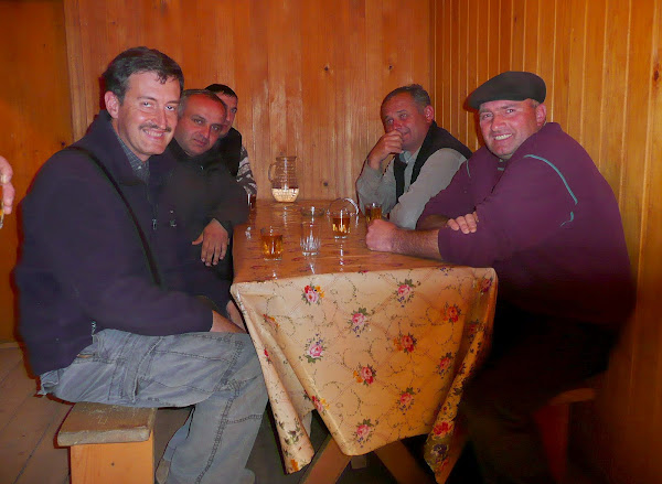 Brindando en la ruta a Svanetia