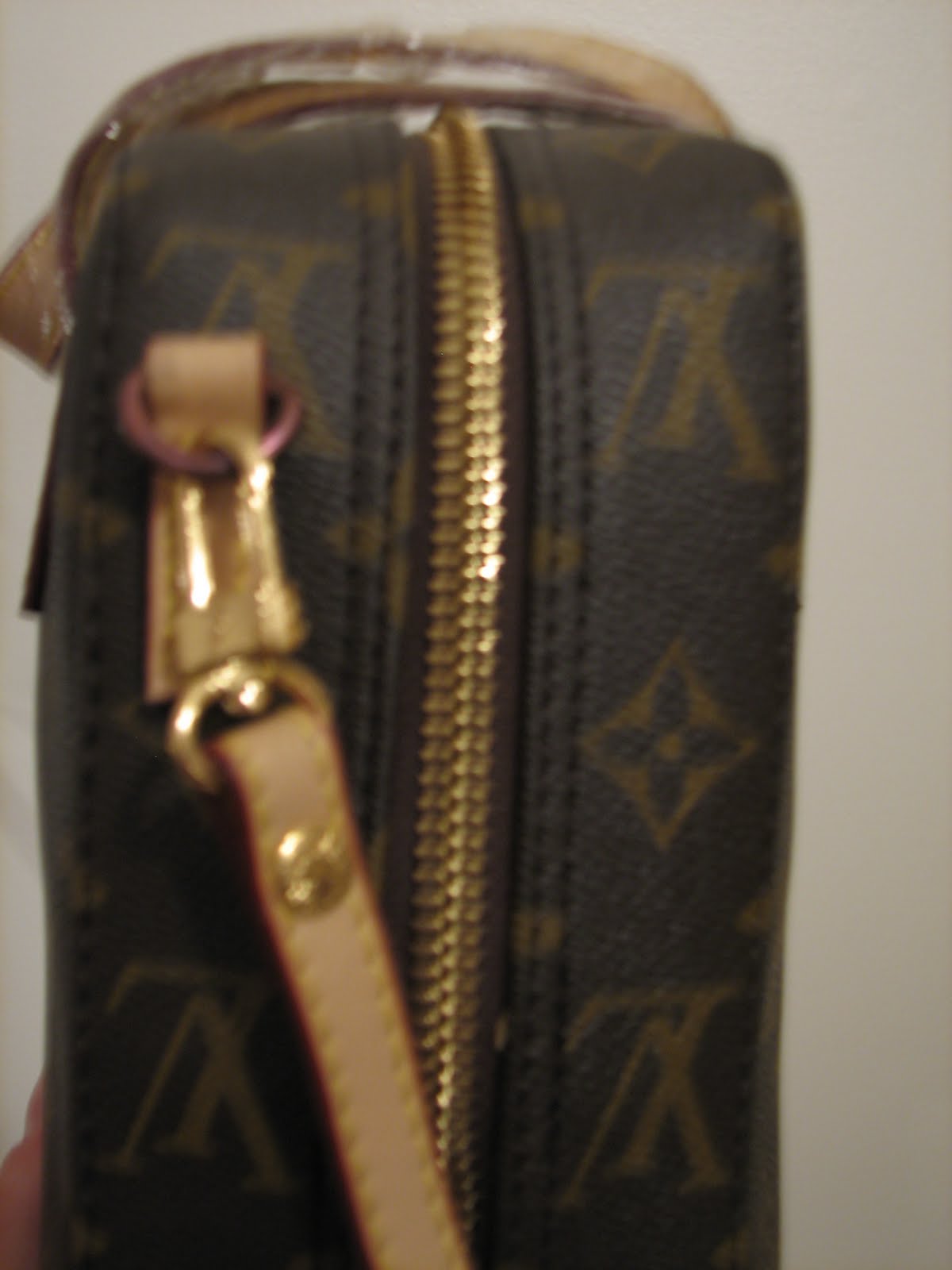 MyEbayShtuff: Louis Vuitton Square Handbag w/ Optional Messenger/Crossbody Strap