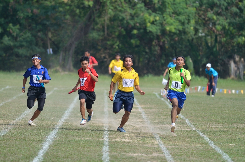 Faedah Menyertai Sukan Lasak / Tentera SPM!!! Sukan