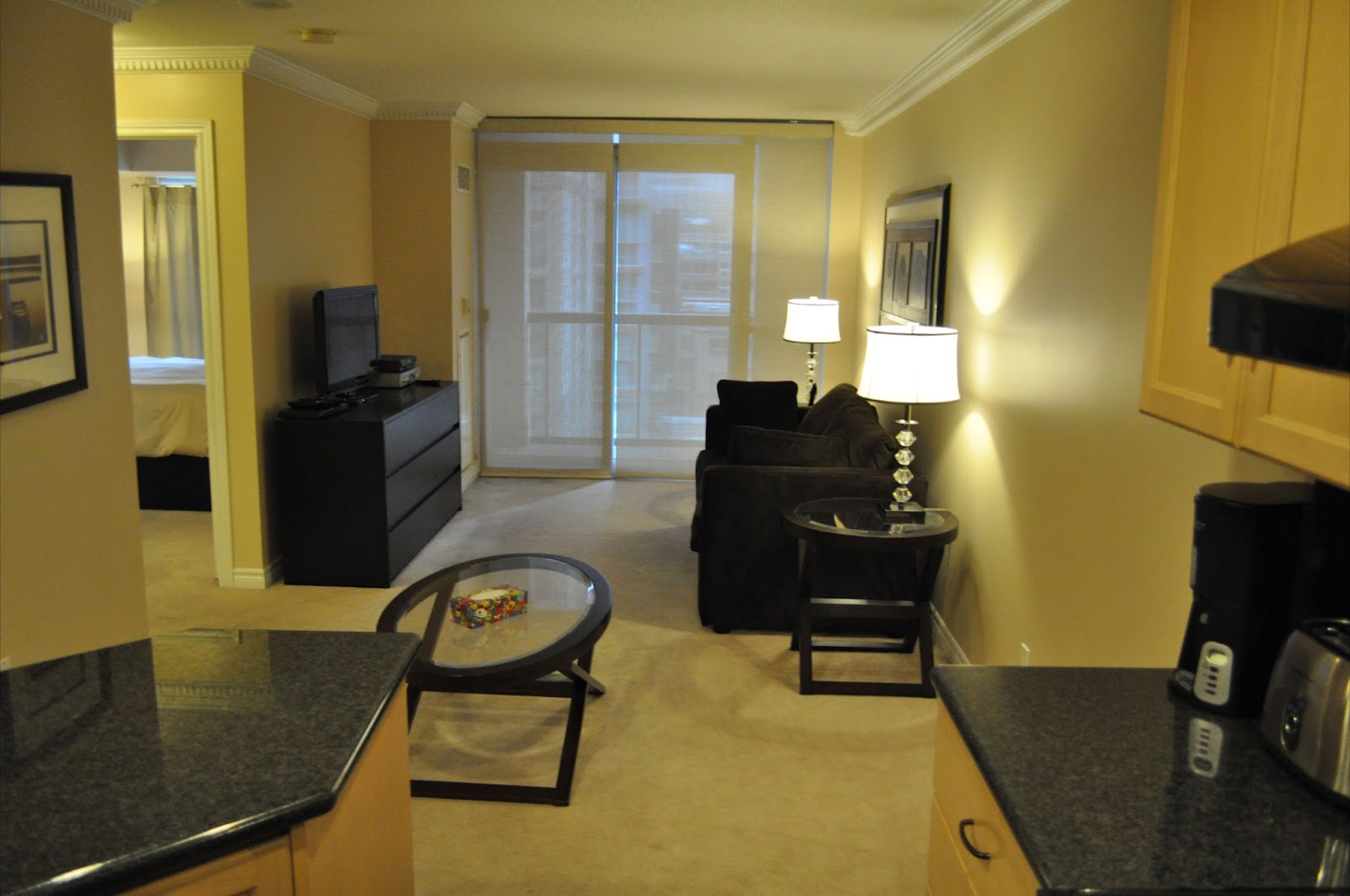 http://3.bp.blogspot.com/-Mi0T8XzKCho/T2_665O1c_I/AAAAAAAAAYc/A3UWlQ-m8-Y/s1600/City_Stay_Toronto_Furnished_Apartments_DSC_0672.JPG