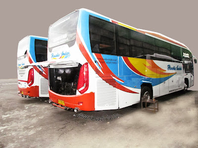 Bus Rosalia Indah terbaru EvoGT 