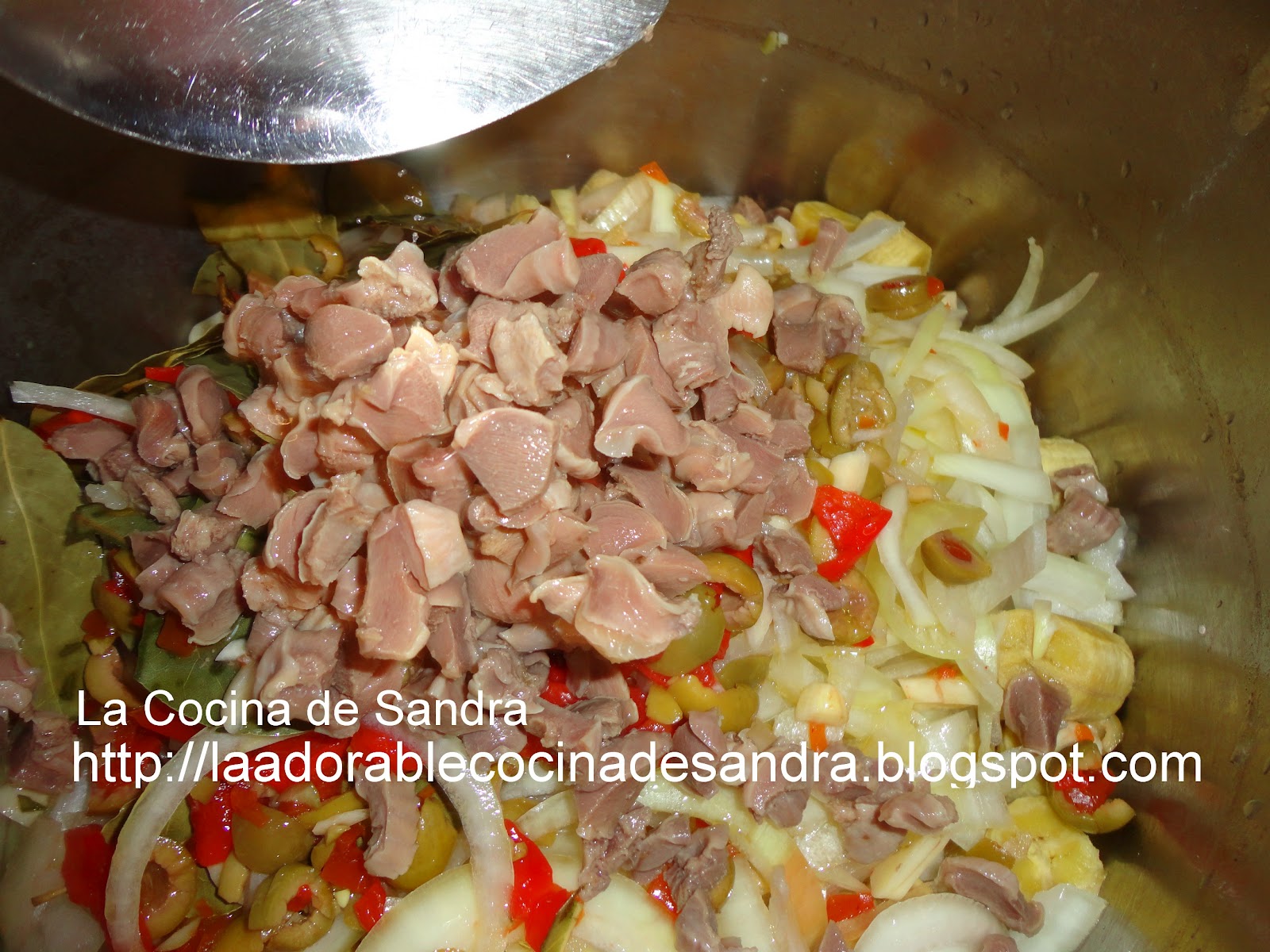 La Cocina de Sandra Escabeche de Guineos Con Mollejas