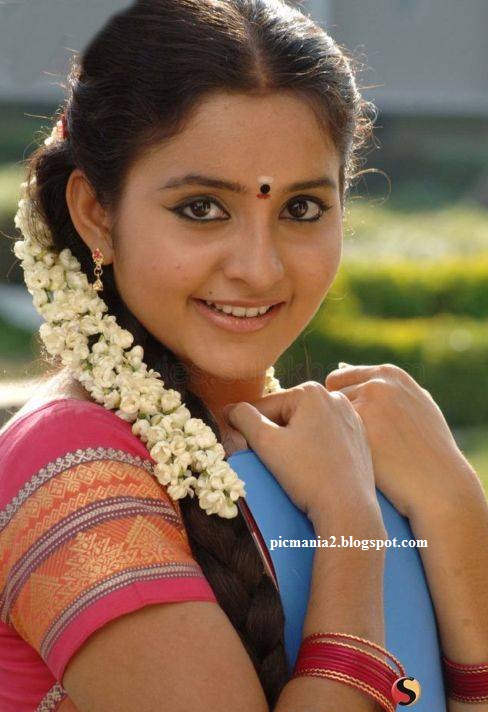 south indian actress Bhama hot and sexy image gallery 