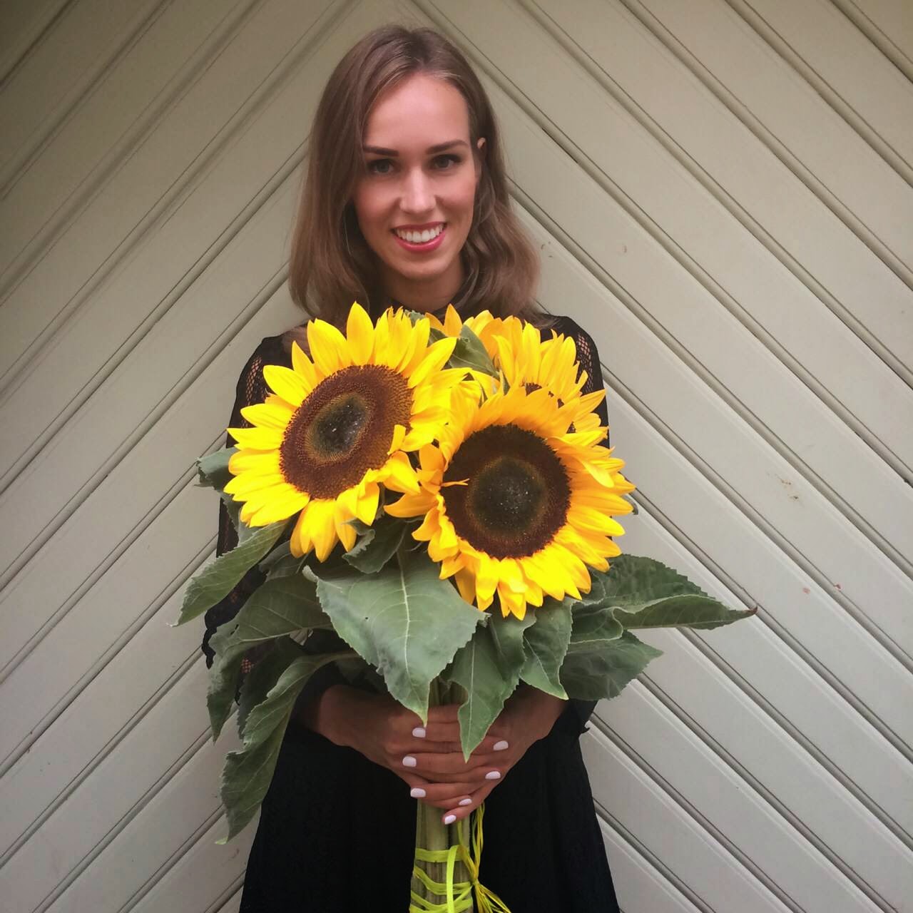 sunflowers girl black dress