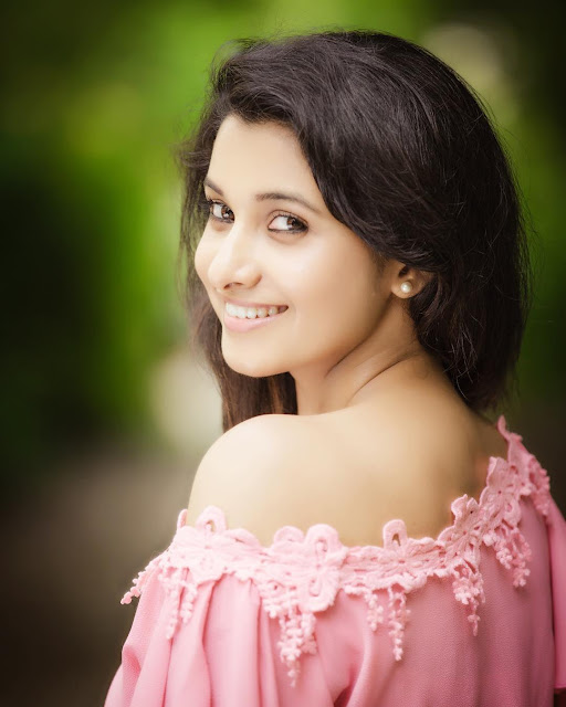 Priya Bhavani Shankar Cute and Hot Photos-Beautiful HD Pictures