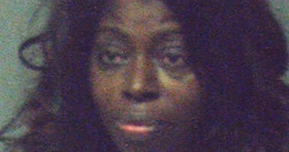Dailybuzzch Grammy Nominated Singer Angie Stone Arrested For Reportedly Knocking Out Daughter