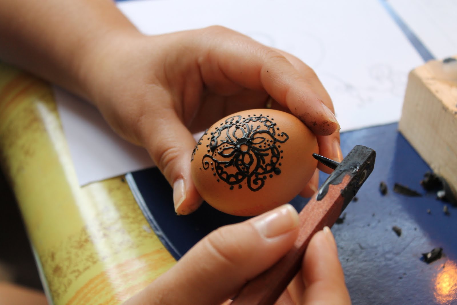 Crochet and knitting whith Love Easter eggs painted with beeswax