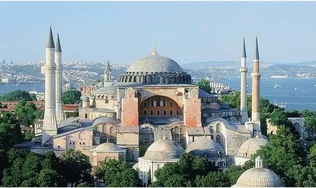 Τζαμί η Αγιά Σοφιά, χωρίς αντίδραση από την Ελλάδα