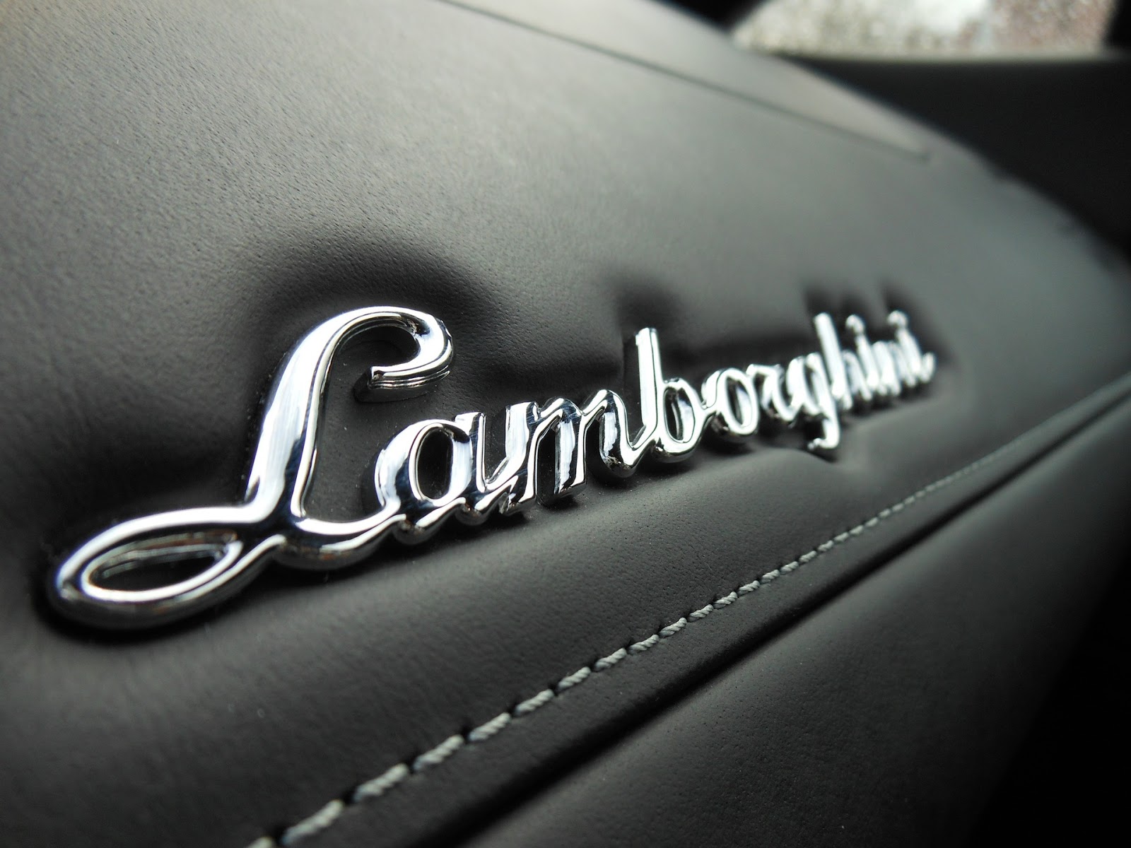 Lamborghini Logo Black Wallpaper Hd