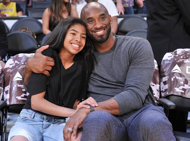 WWE divulga declaração oficial sobre a morte de Kobe Bryant e sua filha