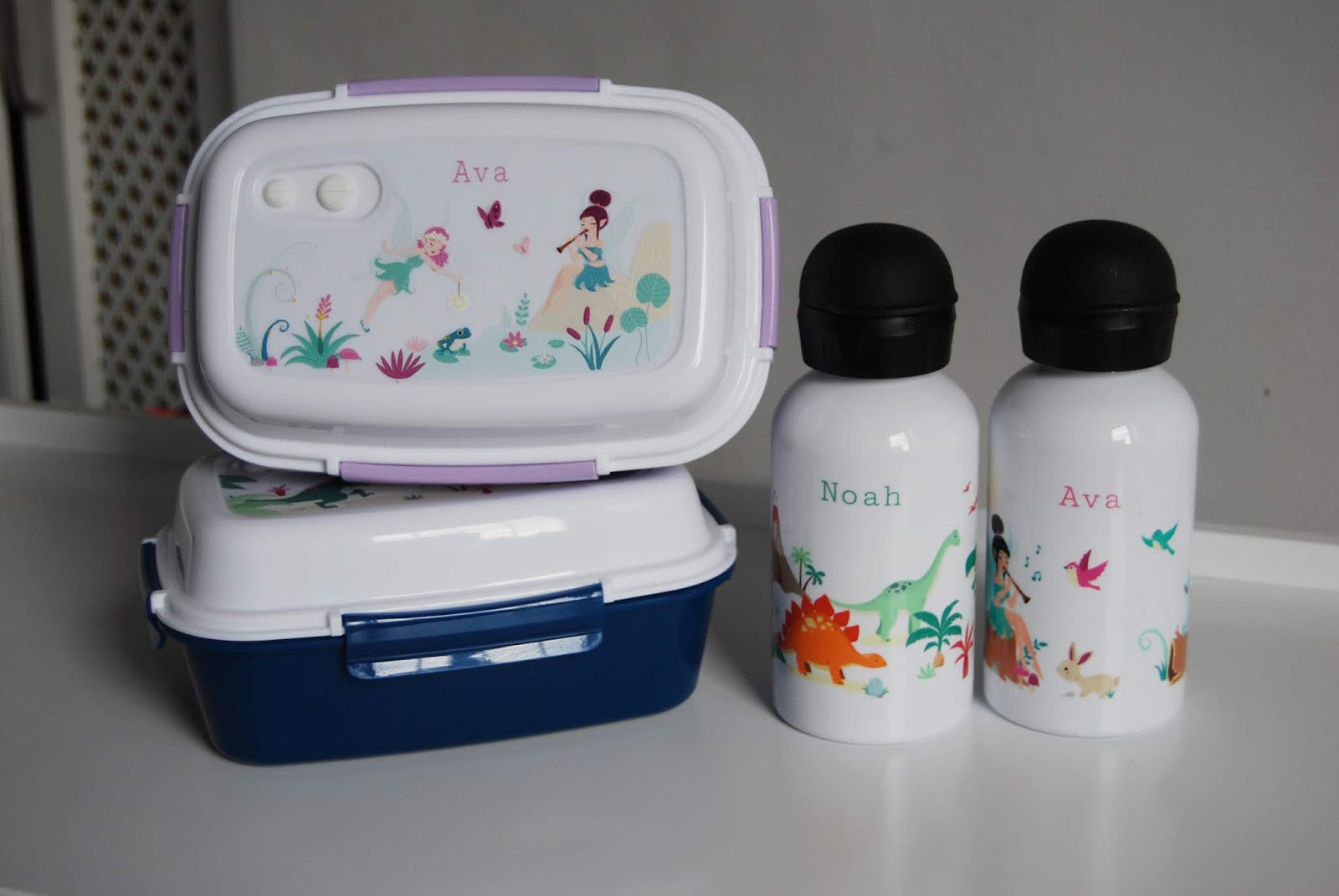 personalised lunch box and water bottle
