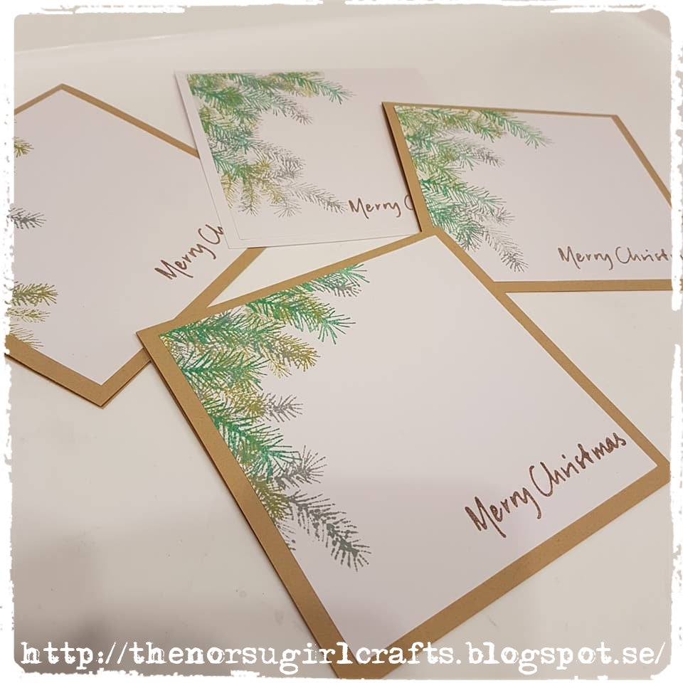 thenorsugirlcrafts ENKLA JULKORT MED GRANRIS OCH TEXTSTÄMPEL