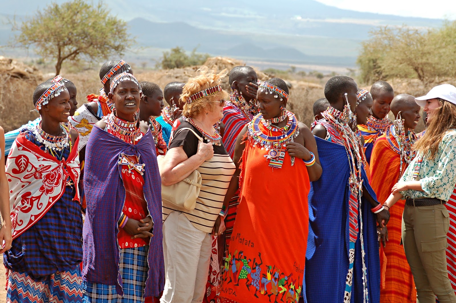 банту конго. масаи в танзании деревня. деревня масаев кения. народы танзании. банту юар.