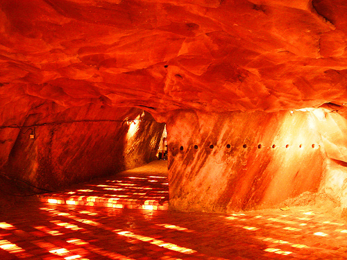 Amazing Facts Of Pakistan: Khewra Salt Mine