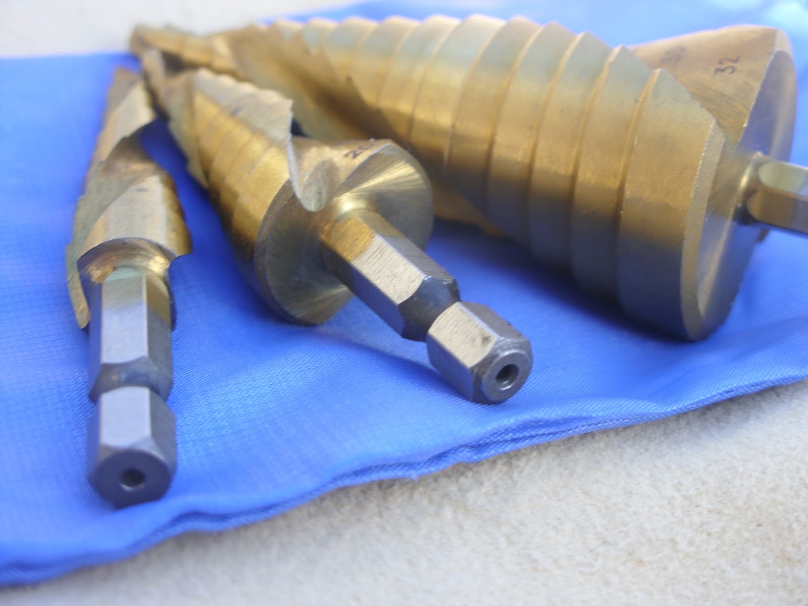 Note To Self... RUIMI Titanium Step Drill Bit Spiral Metric Sizes Amazon Review