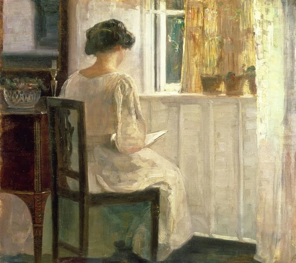 Carl Holsøe - Girl Reading in a Sunlit Room