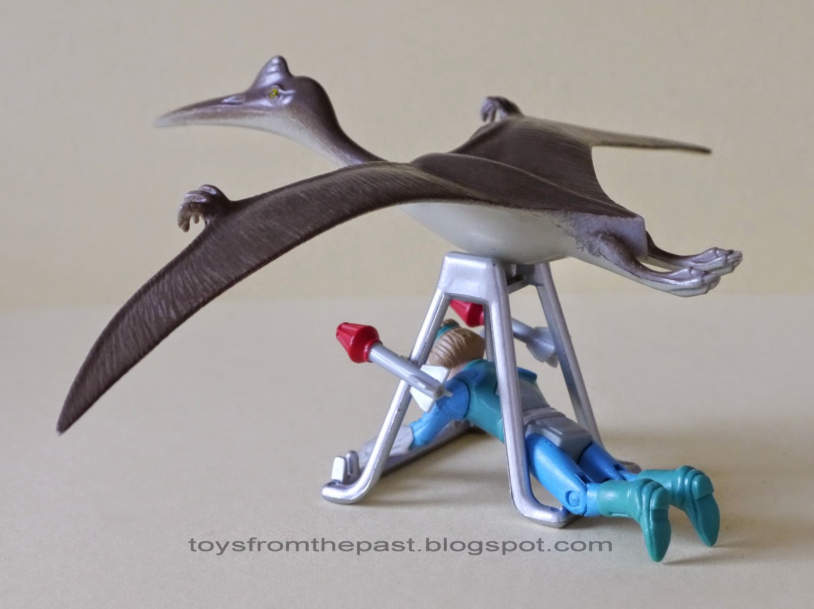 Toys from the Past: #522 DINO RIDERS - PTERODACTYL with LLAHD (1988)