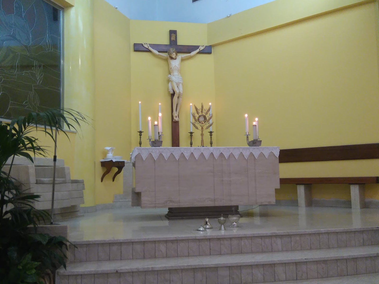 Parrocchia San Paolo Apostolo Camaro Inferiore: Adorazione Eucaristica