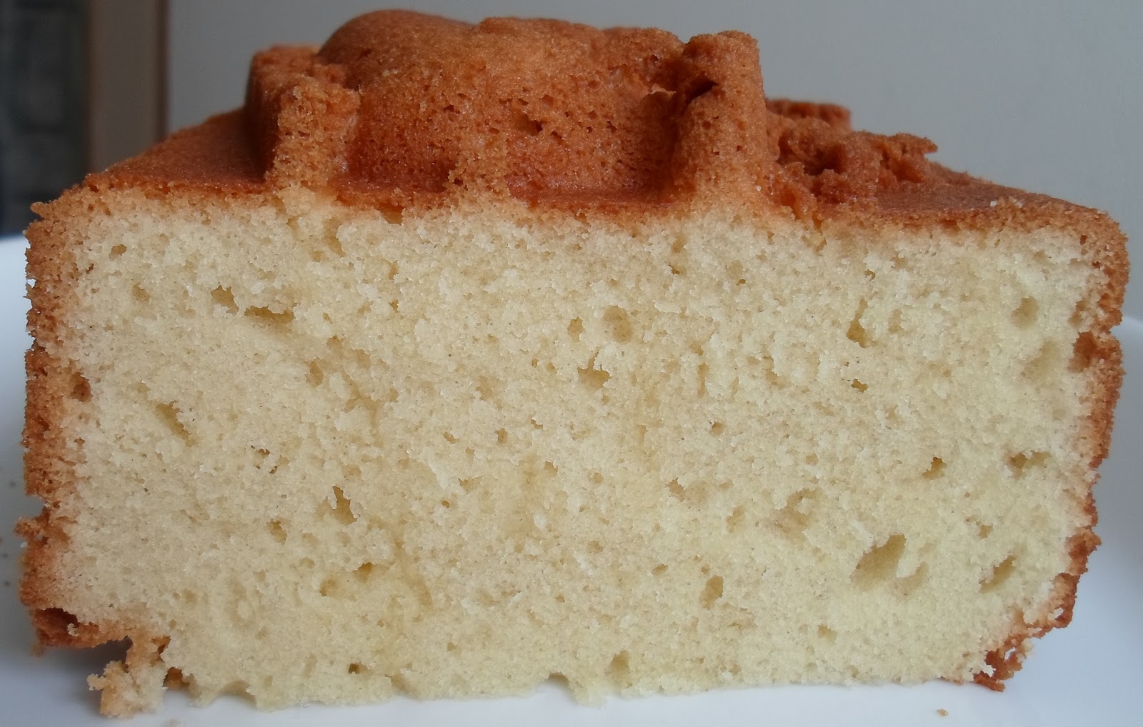 Happier Than A Pig In Mud: Cold Oven Pound Cake