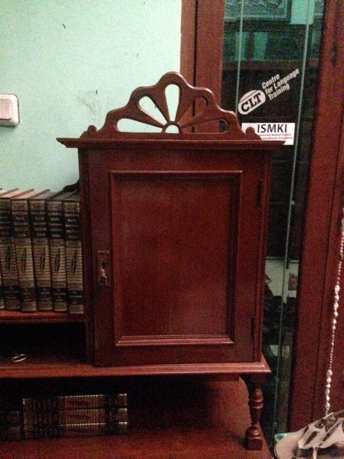 MEJA BELAJAR ART NOVOU (SEMARANGAN)